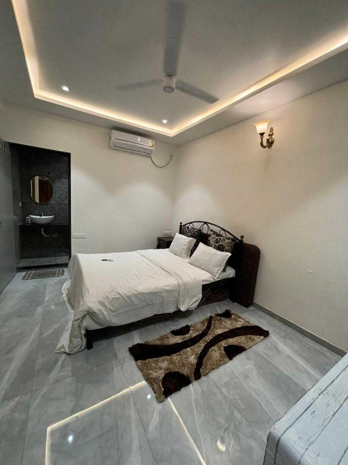 Ll Golden Leaf Ll 3Bhk Ll Ac Ll Villa Lonavala Exteriör bild